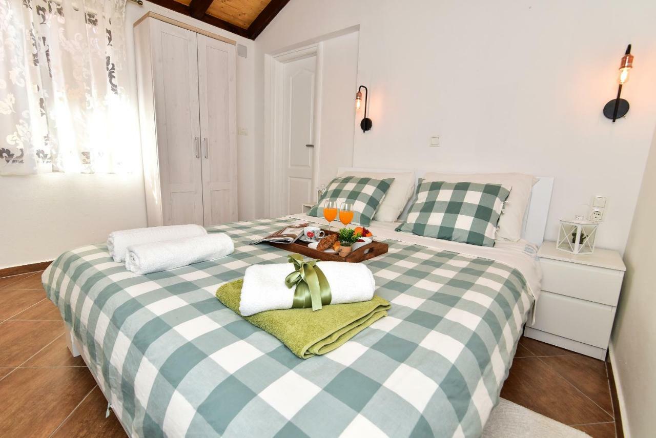 Apartman Mare Zadar Exteriör bild